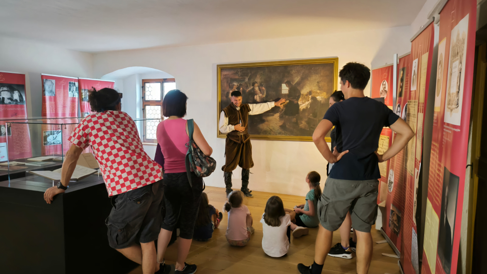 LECTURE, PUBLICATION PRESENTATION, TOUR / European Heritage